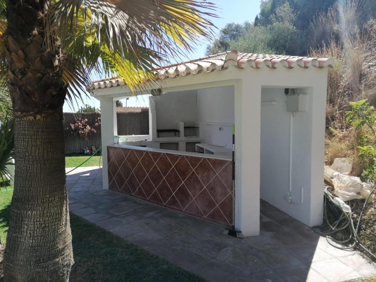 Gran Villa Con Vistas Al Mar Y Piscina Privada Málaga Eksteriør billede