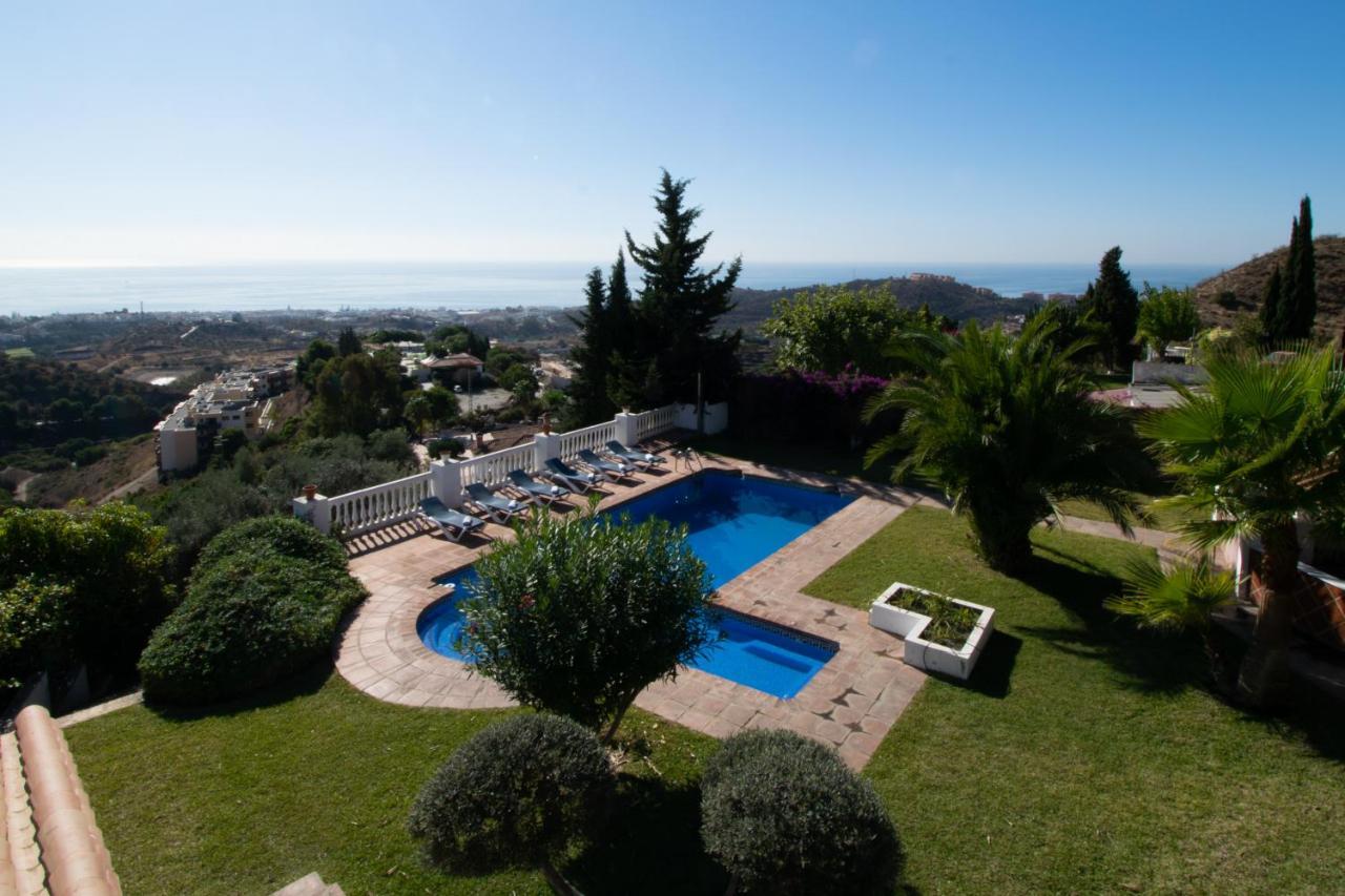 Gran Villa Con Vistas Al Mar Y Piscina Privada Málaga Eksteriør billede