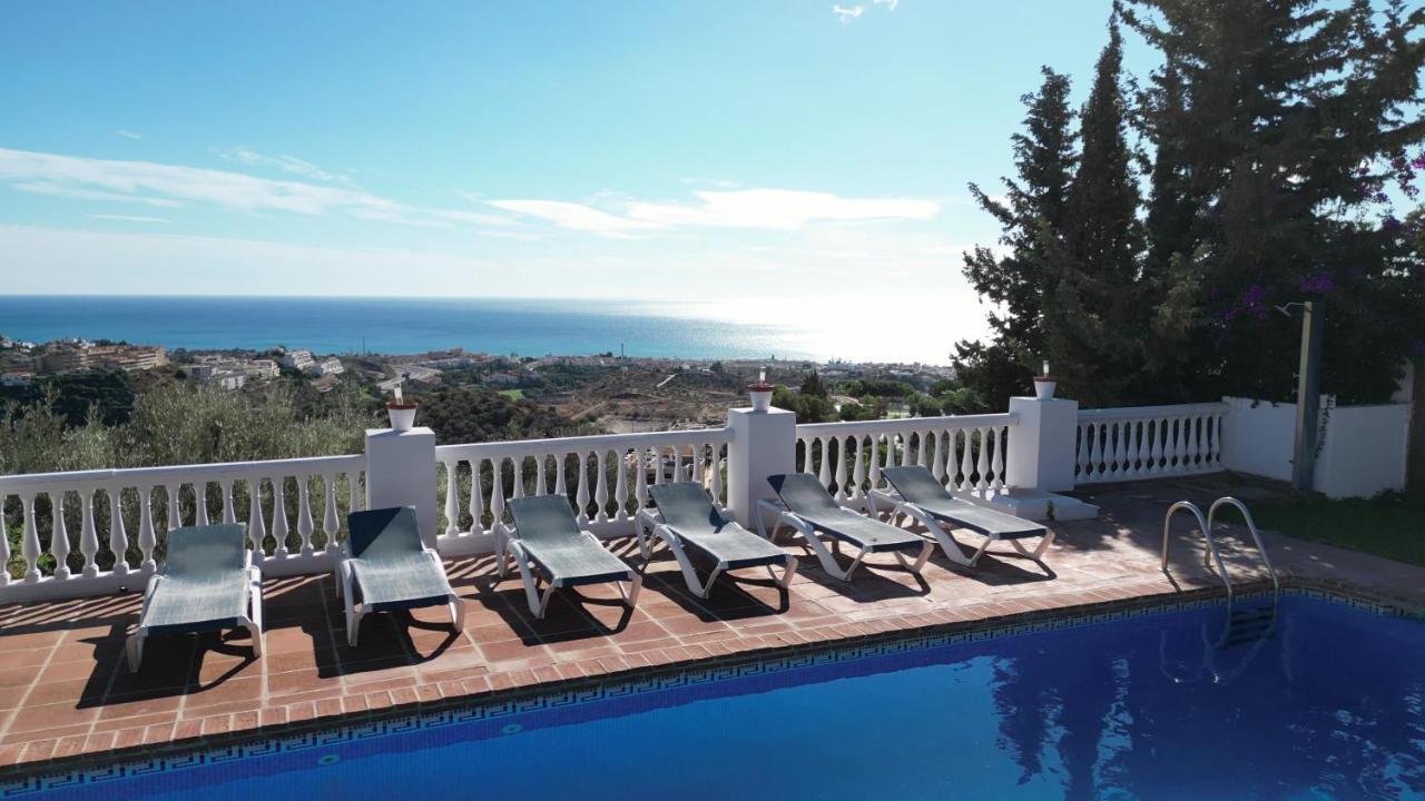 Gran Villa Con Vistas Al Mar Y Piscina Privada Málaga Eksteriør billede