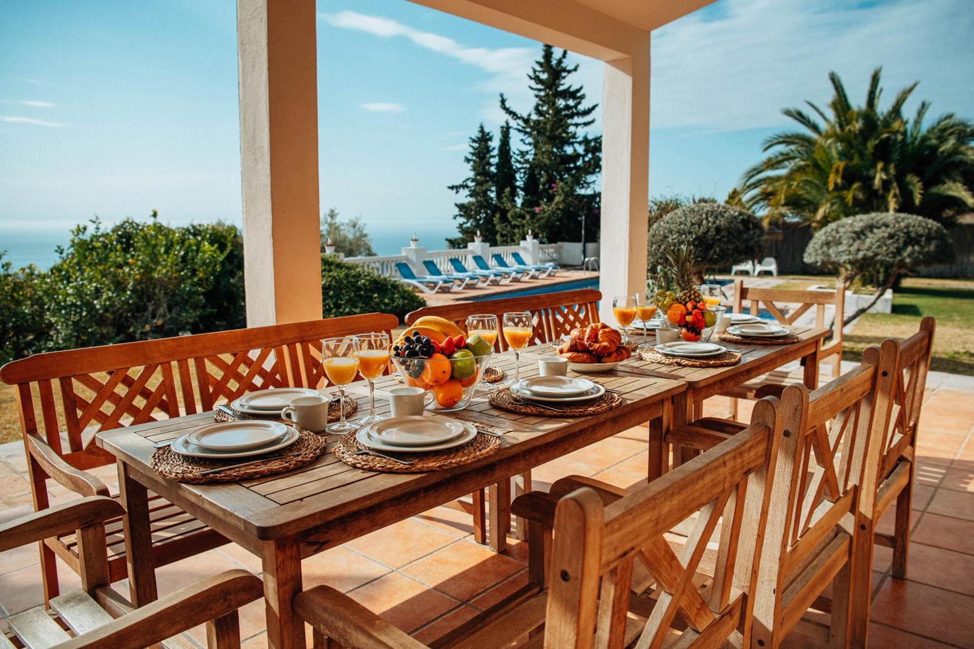 Gran Villa Con Vistas Al Mar Y Piscina Privada Málaga Eksteriør billede